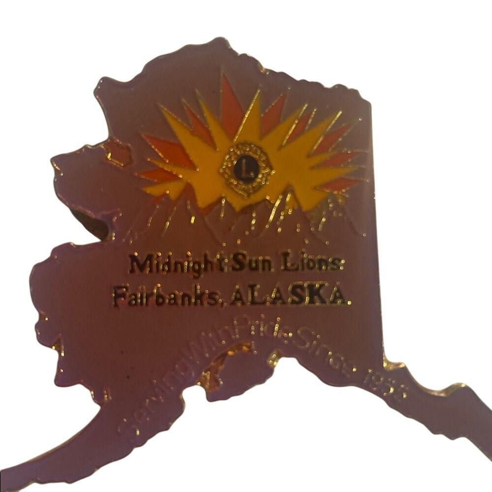 Midnight Sun Lions Fairbanks Alaska‎ Pin Lions Club Collectible